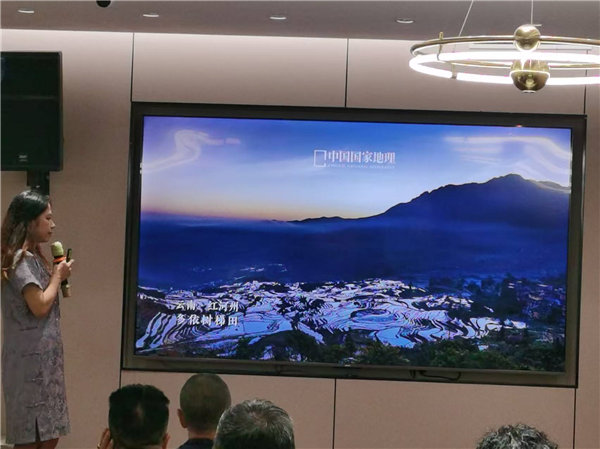 綿陽中旅行假日旅行社舉行“什邡號(hào).2025熊貓專列”旅游線路分享會(huì)